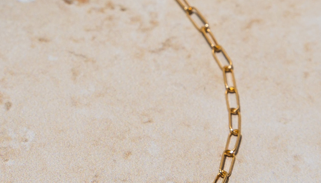 Goldkette aus nachhaltigen Materialien