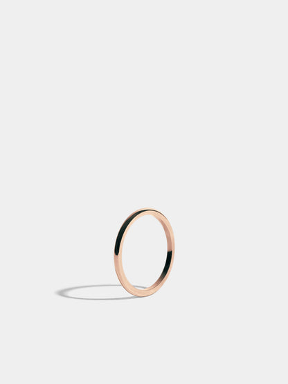 Nachhaltiger Goldring aus Fairmined Gold, roségold, stehend