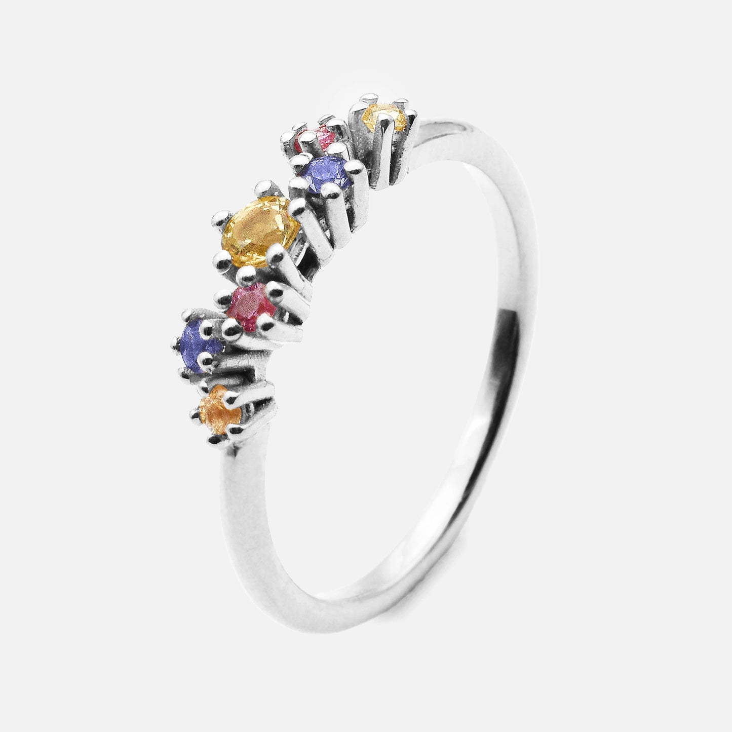 Sparkle Ring mit 7 Saphiren