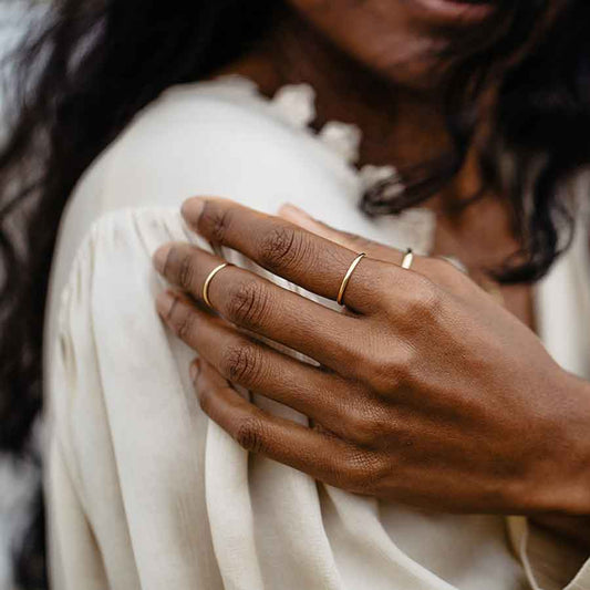 Essentials Ring von Maren Jewellery aus nachhaltigem Gold 